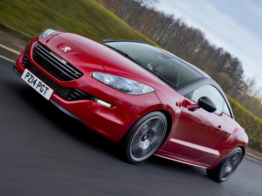  Peugeot RCZ R 2014 года  (UK) (фото 12 из 14)
